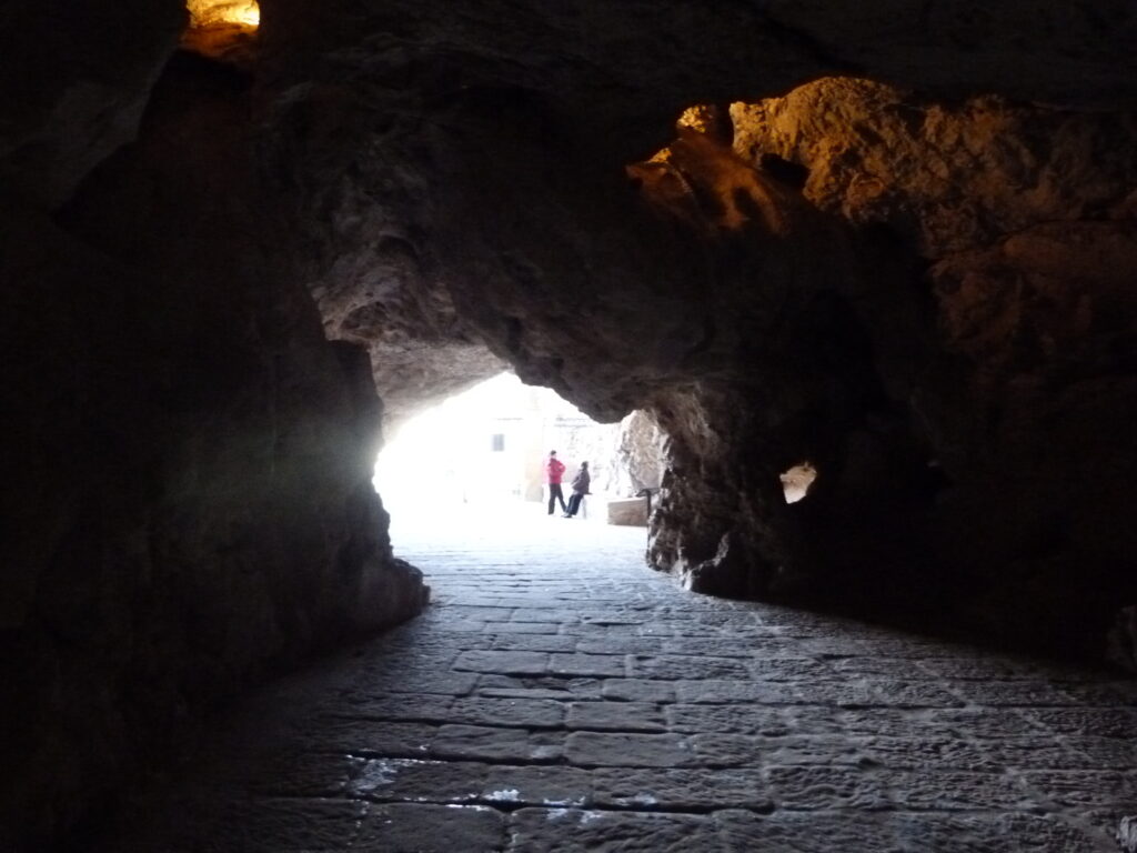 cueva de san saturio
